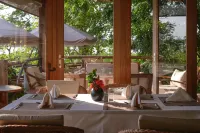 Souimanga Lodge - breakfast