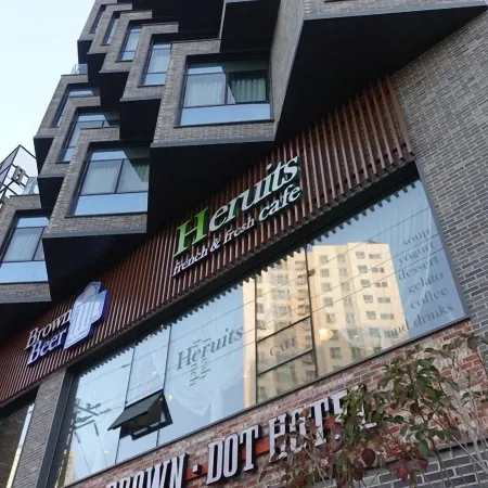 Brown Dot Hotel Masan Yangduck