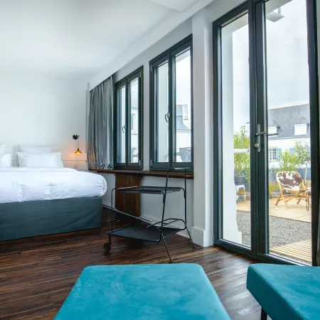 Bateau Libre Hotel