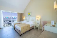 Crystal Admiral Resort Suites & Spa - Ultimate All Inclusive Hotels in Kızılot