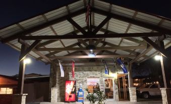 Ranch House Inn and Suites