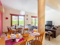 Villa Stefanos Large Private Pool Walk to Beach A C Wifi Eco-Friendly - 2403 波利斯住宿飯店