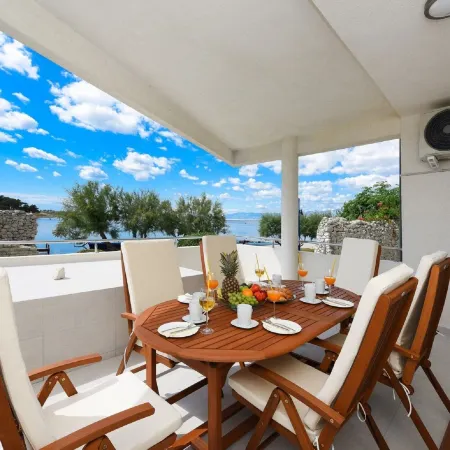 Villa in Nin with Stunning Sea Views