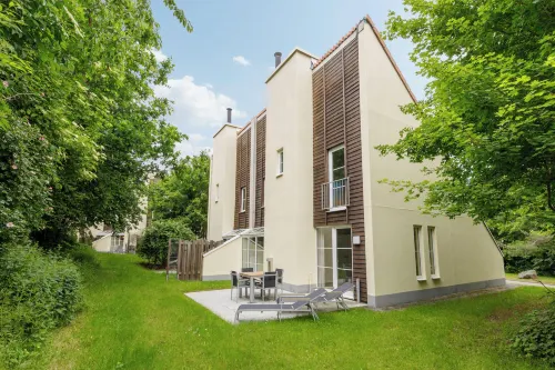 Hotel Hochsauerland by Center Parcs Отели в г. Медебах