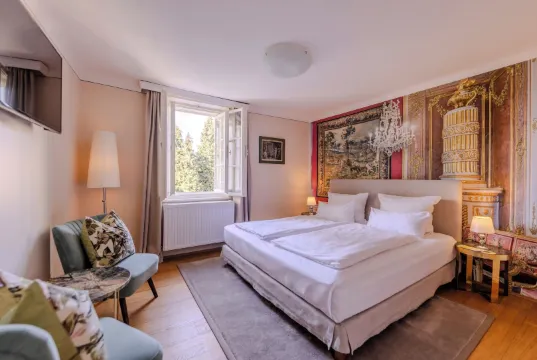 阿瑪迪斯老城酒店