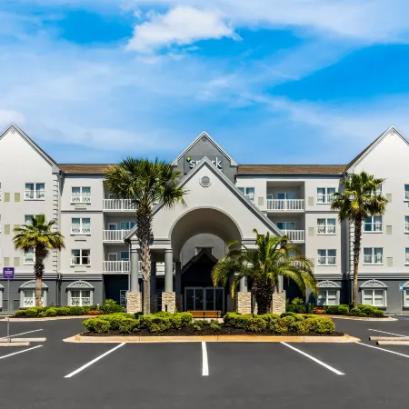 Spark by Hilton Panama City Beach