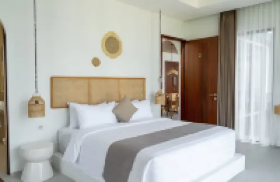 Sunset City View Villa 5 Br with a Private Heated Pool