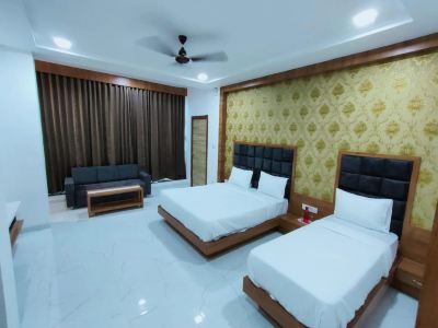 Hotel Rest and Leaf