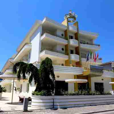 皇家飯店 Hotel Exterior