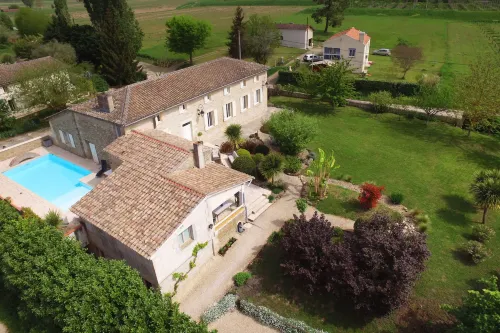 Domaine des Deux rivières - B&B Hotels in Duras