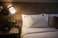 The Wisconsin Hotels & Conference Center Hotels in Baraboo