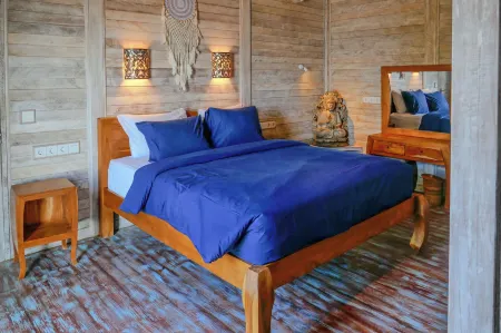 Lembo Lagoon Bungalows Отели рядом с достопримечательностью «Kemilau Spa and Wellnes»