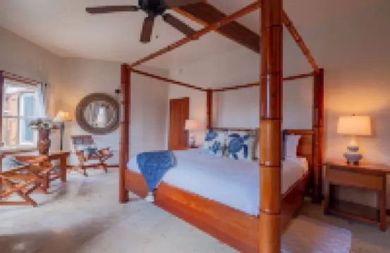 Indigo Belize 2b 3 Bedroom Condo by RedAwning Hotels in 