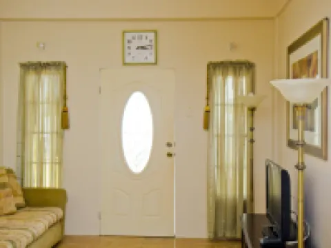 Port of Spain Breezy Guest Apartment Hotels in Piarco