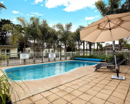 Lake Hamilton Motor Village and Caravan Park Hotels in Hamilton