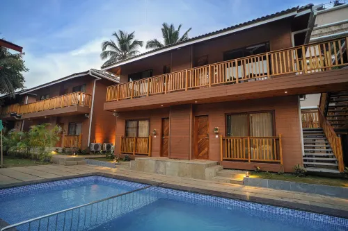 TreeHouse Mars Beach Cottages