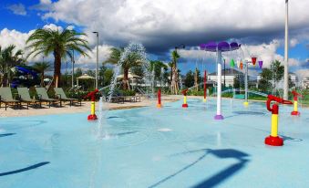 Four Bedrooms Close to Disney w Pool 4898