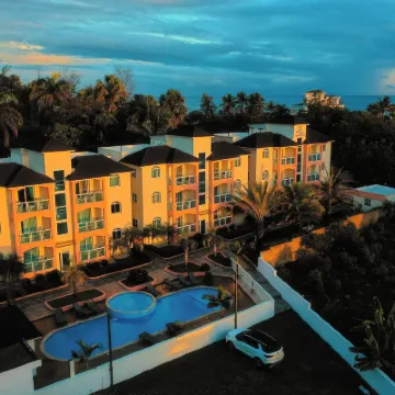 Ria Hotel 오션 월드 주변 호텔