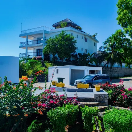 Orangea Beach Resort