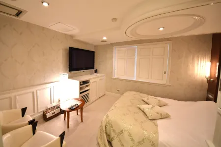 Hotel Woo (Adults Only) Отели рядом со станцией JR Yoshinoguchi station