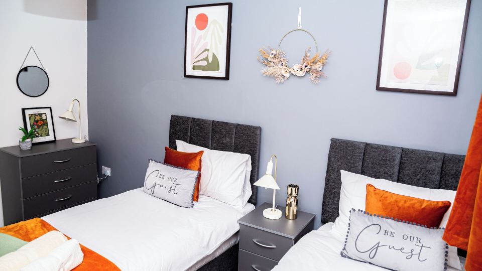 Stunning 3Bedroom Home Ideal for Long & Short Stay