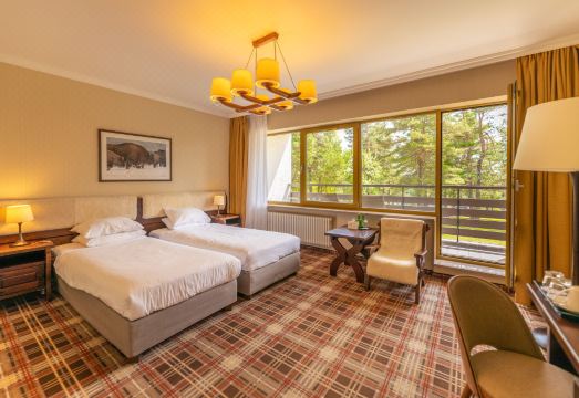 호텔 아르와무프 레스토랑