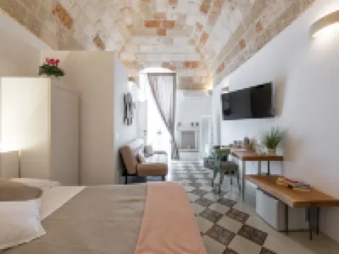 ダプリーレ ディモーレ ポリニャーノ・ア・マーレのホテル