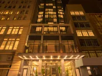 Arlo NoMad Hotels near Gramercy