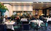 Maritim Hotel Magdeburg - Breakfast