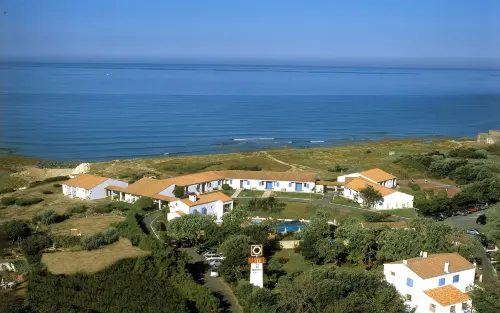 Hôtel Île de Lumière Hotels in Saint-Pierre-d'Oleron