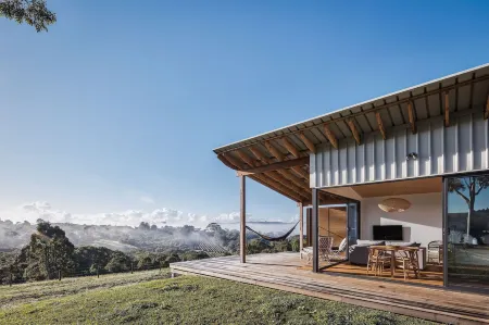 99 Acres Bangalow Retreat Отели в г. Binna Burra