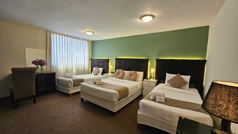 Hotels Collect A. Monet