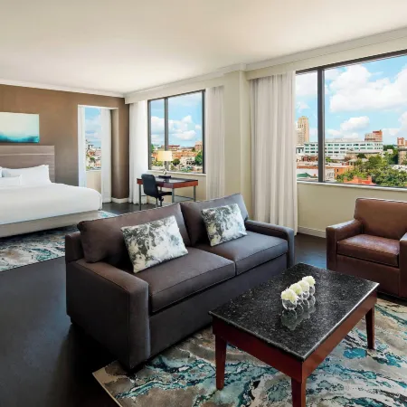 Delta Hotels Richmond Downtown