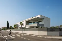 Luxury Apartment with Private Pool, Near the Beach and Close to Pula