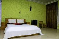 Big Apple D.E Hotel - Parkplatz