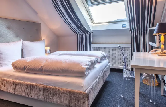 多梅羅凱爾酒店