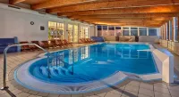 Hotel Vier Jahreszeiten Binz - Pool