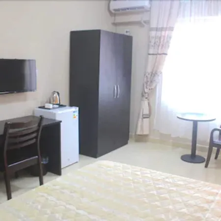 Corina Hotel