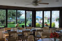 Double-Gate Farm - breakfast