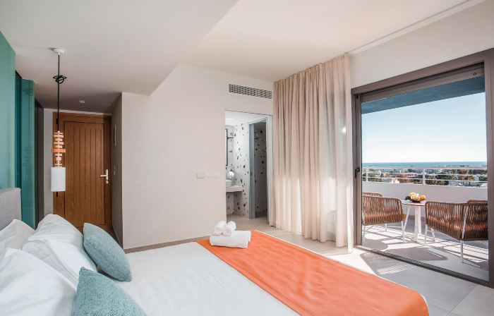 Mazoren Art Hotel