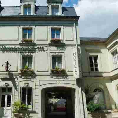Logis Hôtel le Plantagenêt Hotel Exterior