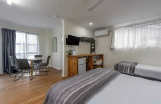 Coast Inn Motel Hotels near Ballina Byron Gateway Airport