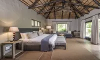 Kariega Game Reserve River Lodge Hotels in Kenton-on-Sea
