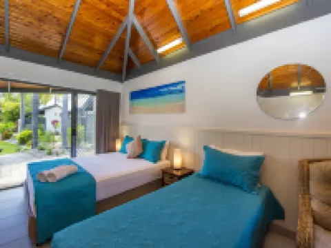 Island Leisure Resort Hotels in Nelly Bay