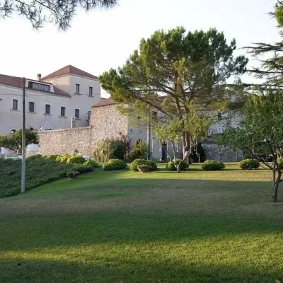 Masseria Olivola Hotel in zona Piazza Santa Sofia