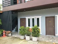 Rossarin Garden Resort 2 Hotels in Tha Khlo