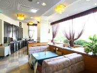 Chino Sky View Hotel - Frühstück