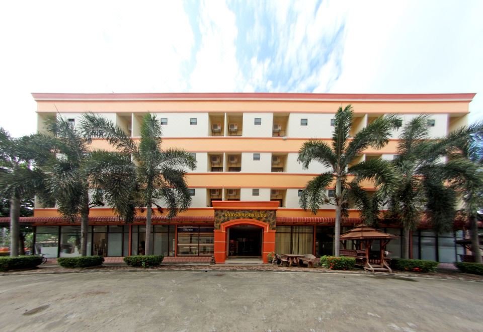 hotel overview picture