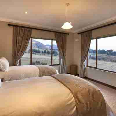 Dynasty Red Mountain Ranch Rooms