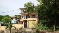 D Downhill'Place Hotels near Costa Bella Oslob Travel & Tours